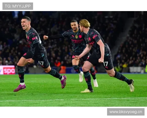 德布劳内：从狼堡核心到曼城大脑的角色演变解析