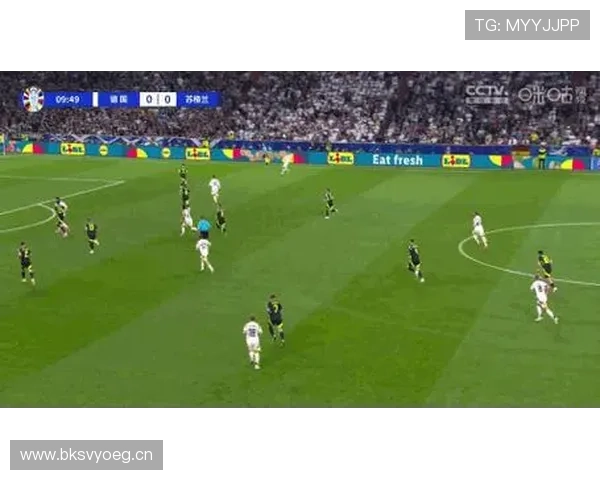 维尔茨与穆西亚拉:战术角色与比赛影响力差异解析