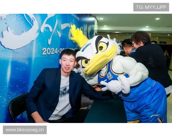 周琦居然一天换三套衣服，感觉他家衣柜比我房租还贵！